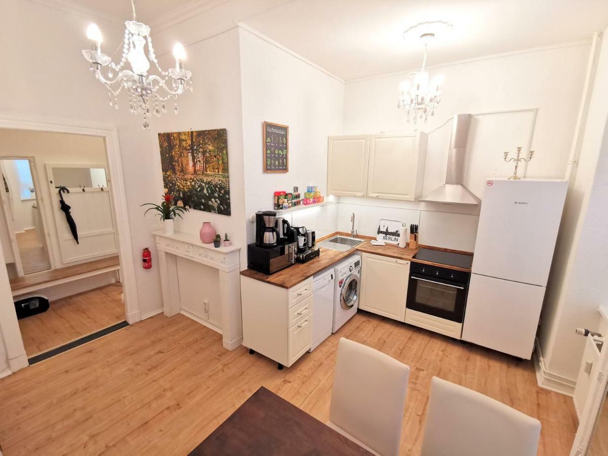 Kvh By Rockchair Apartments L Superhost Status L Boxspringbett Am Schloss Charlottenburg Welcomes You! Berlim Exterior foto